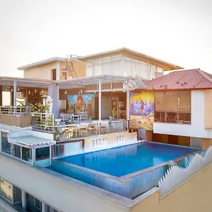 4* Hotel Sabrina,